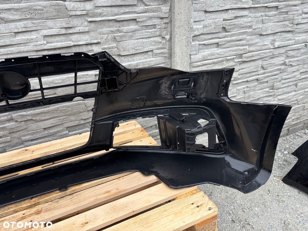 Audi A5 8T0  lift 2011-S-Line zderzak przedni - 9