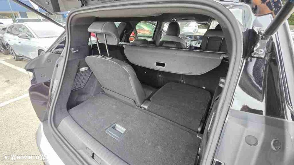 Peugeot 5008 1.2 Hybrid Allure e-DCS6 - 31