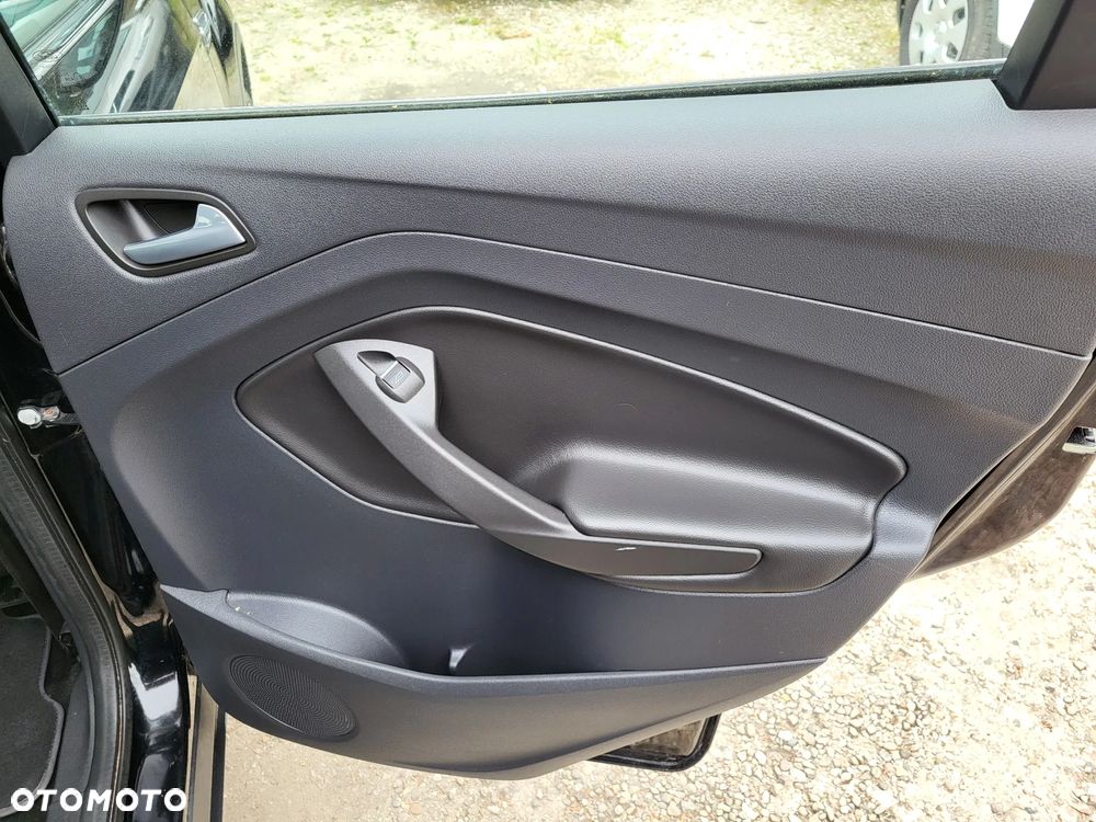 Ford Kuga 2.0 TDCi 4x4 Business Edition - 24