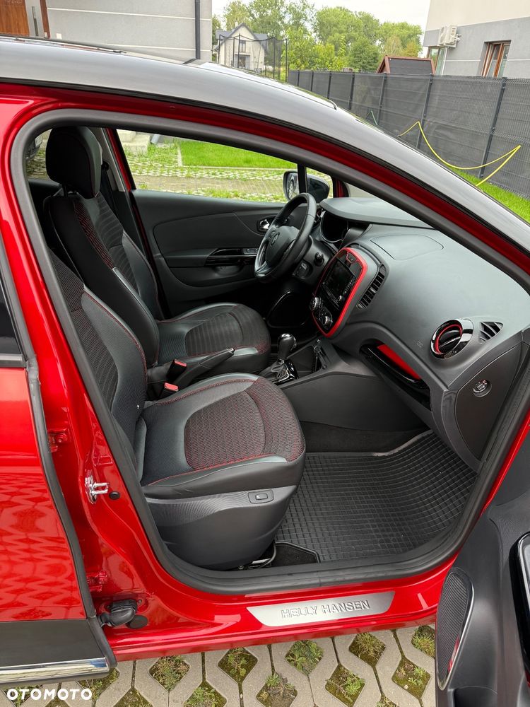 Renault Captur 1.2 TCe Helly Hansen EDC - 24