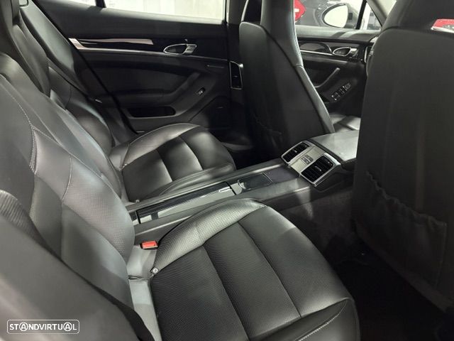 Porsche Panamera S e-Hybrid - 45