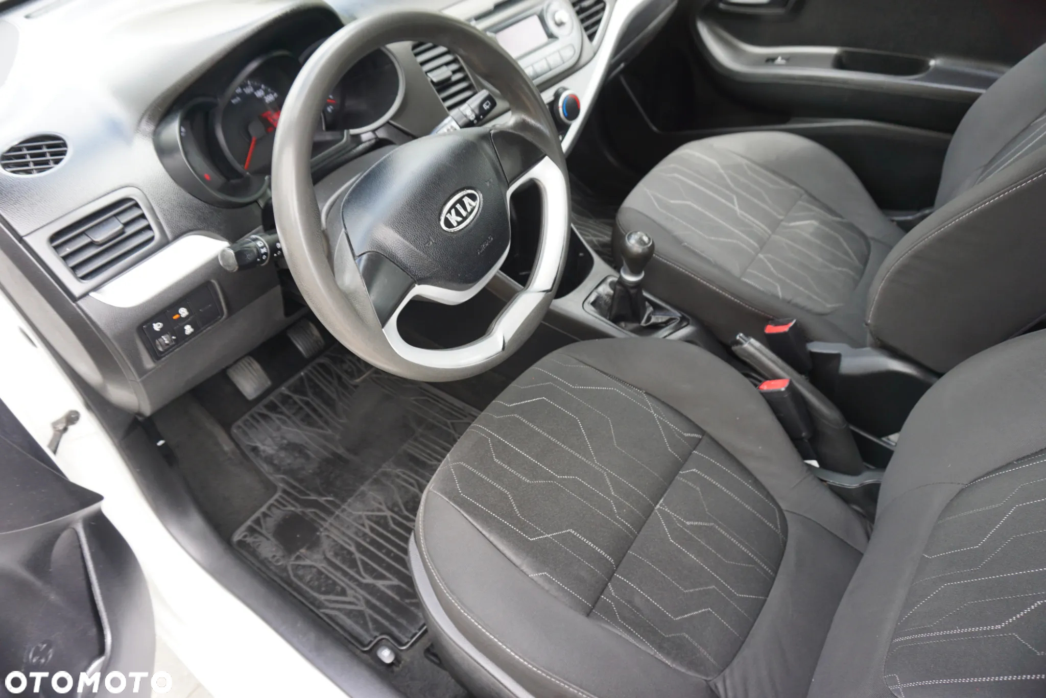 Kia Picanto 1.0 Business Line - 23