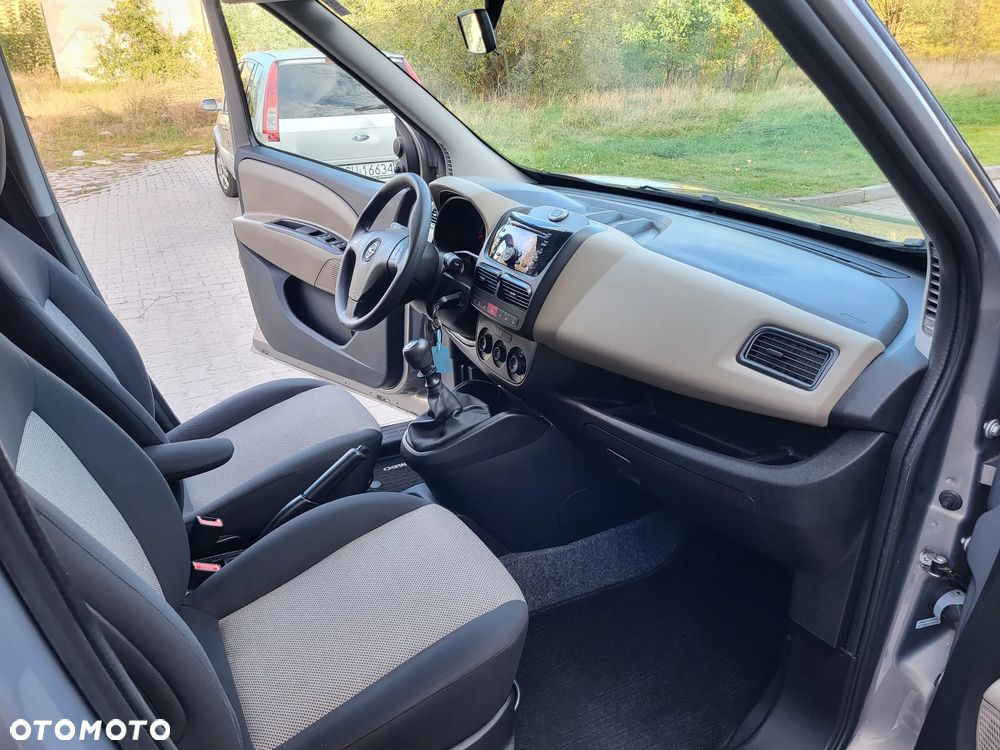 Opel Combo - 15