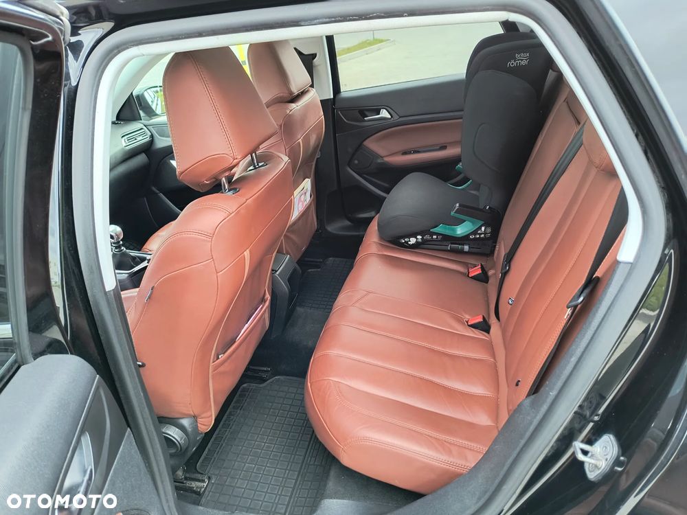 Peugeot 308 1.6 BlueHDi Business Line S&S - 3