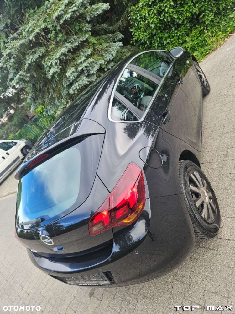 Opel Astra - 13