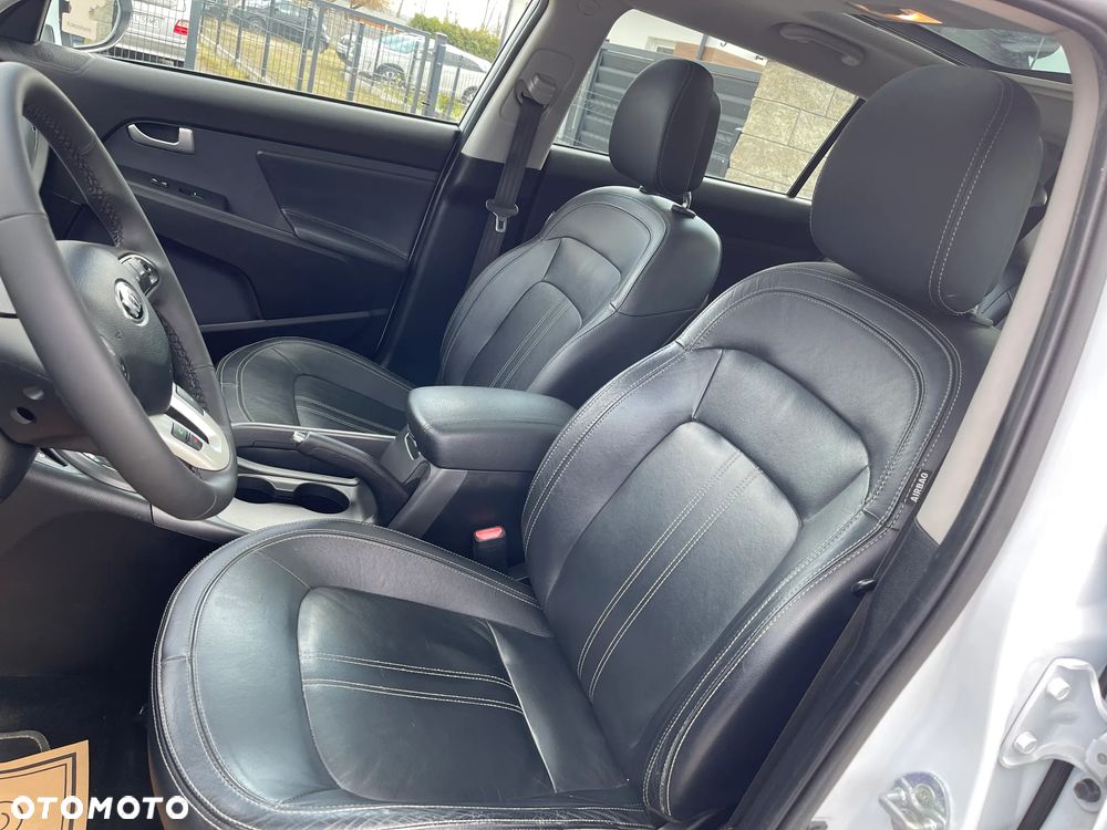 Kia Sportage 2.0 CRDI 4WD Dream-Team Edition - 20