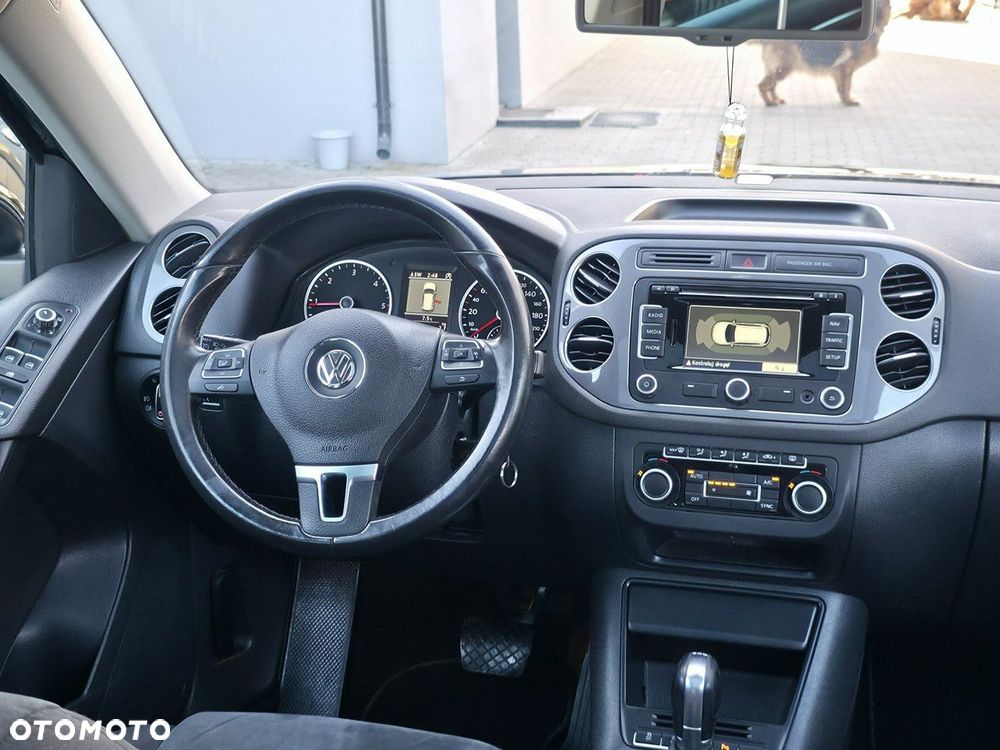 Volkswagen Tiguan - 13