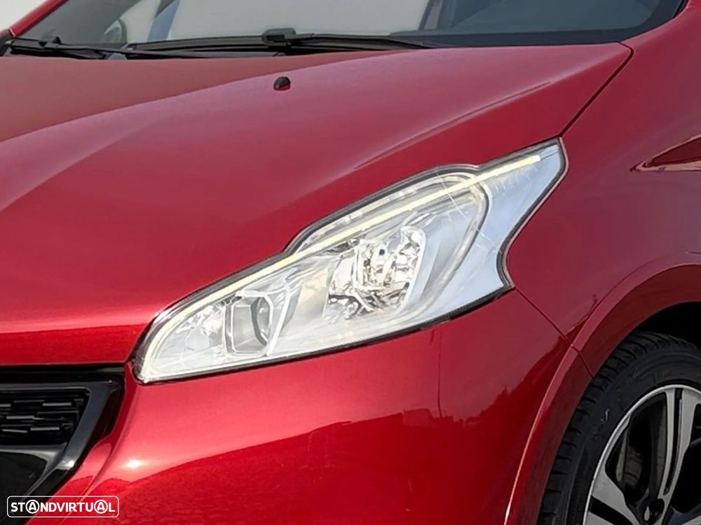 Peugeot 208 1.6 THP GTi - 5