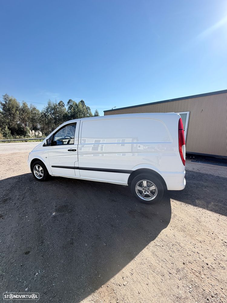 Mercedes-Benz VITO 110CDI 3 LUGARES NACIONAL 1 MAO LIVRETE DEDUZ IVA - 15