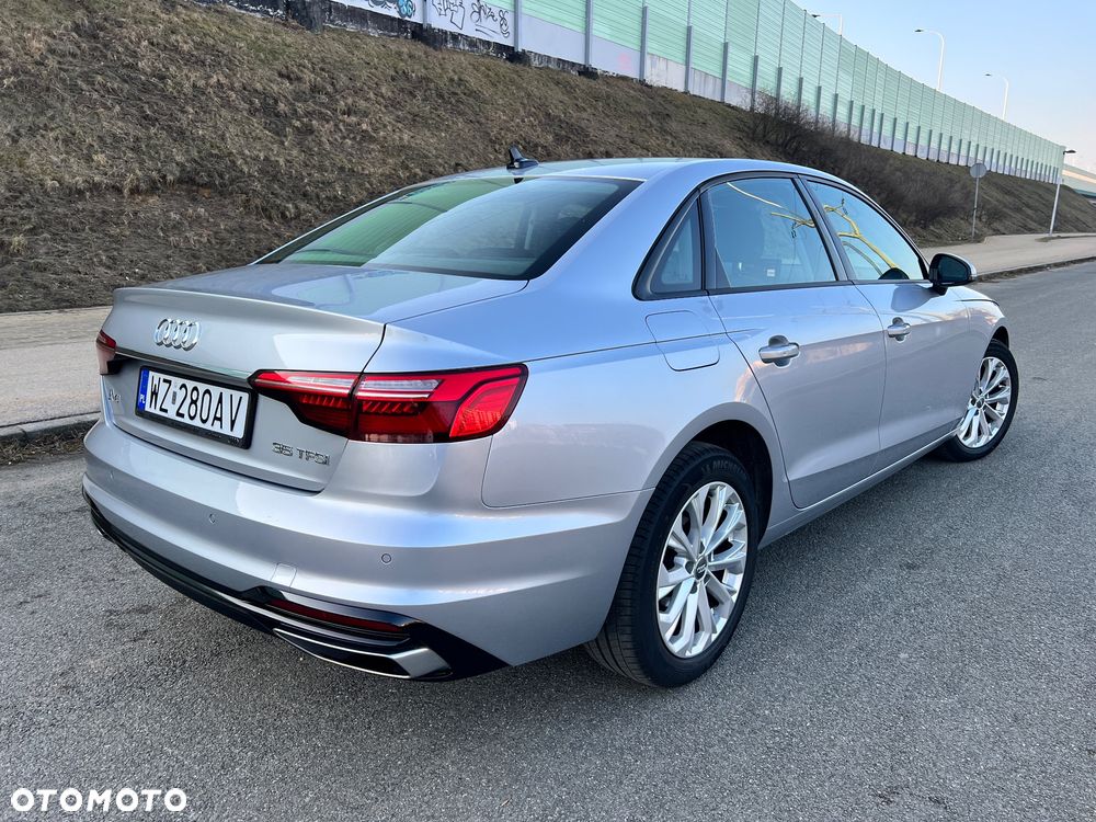 Audi A4 Limousine 35 TFSI S tronic - 3