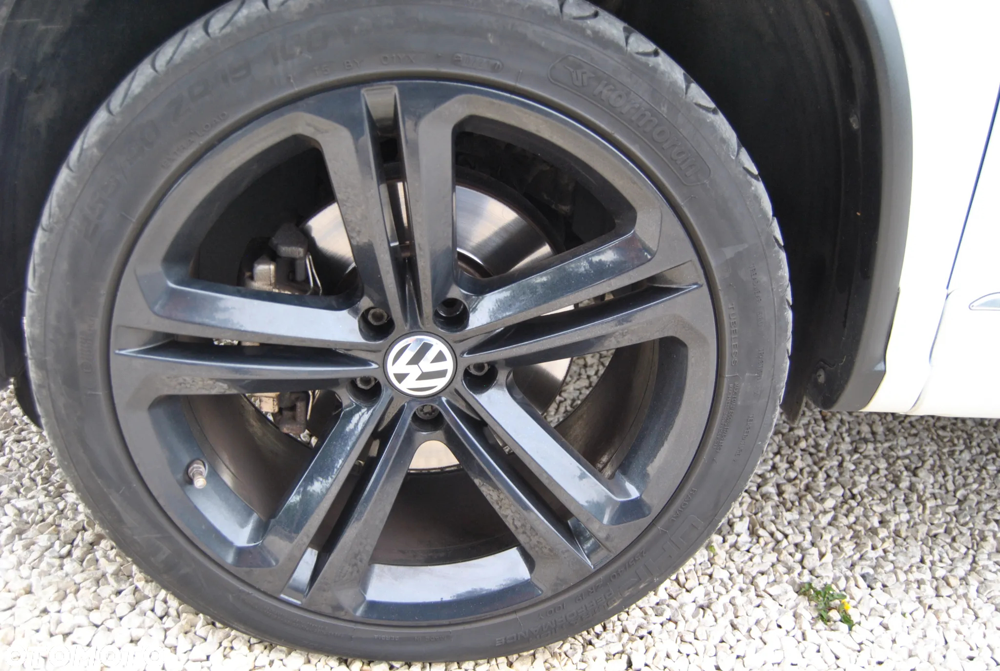 Volkswagen Tiguan 2.0 TDI 4Mot Perfectline R-Style DSG - 28