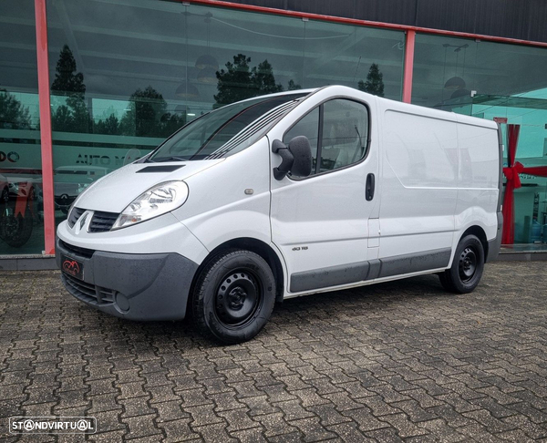 Renault Trafic 2.0 dCi L1H1 c/ Frio