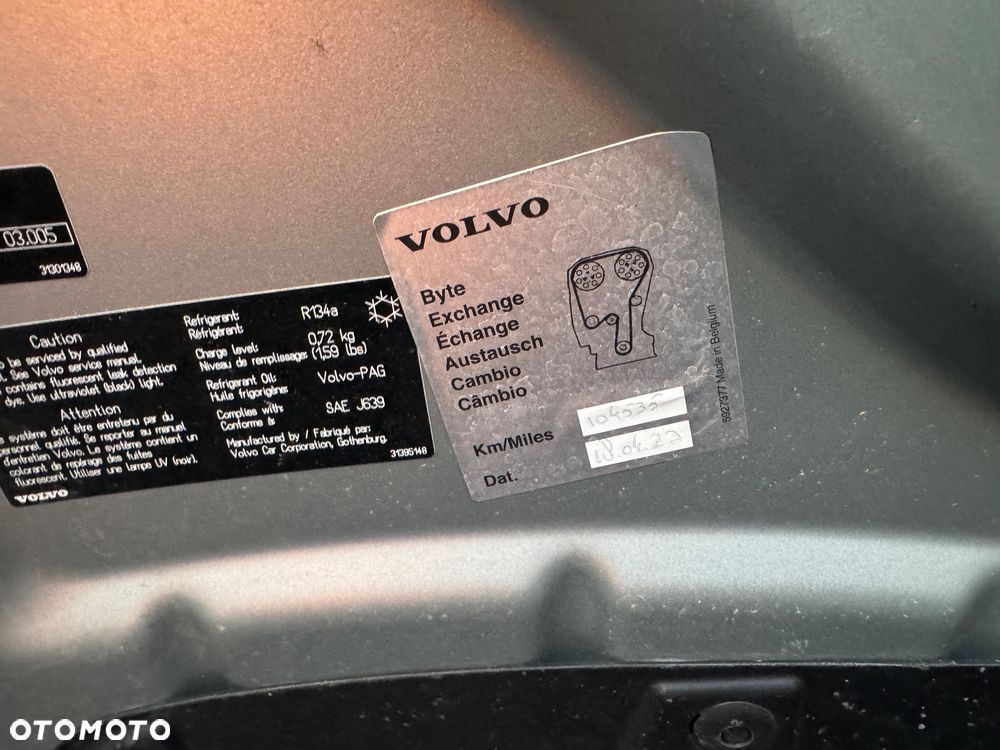 Volvo XC 60 D4 Geartronic Momentum - 32