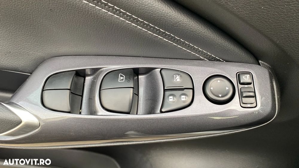 Nissan Juke DIG-T 114CP 7DCT N-Connecta - 11