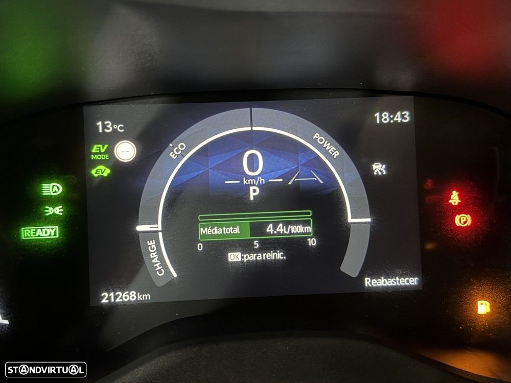 Toyota Yaris Cross 1.5 HDF Comfort Plus - 25