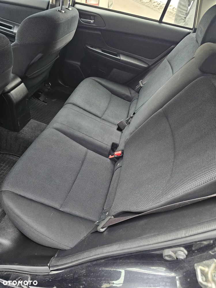 Subaru Impreza - 10