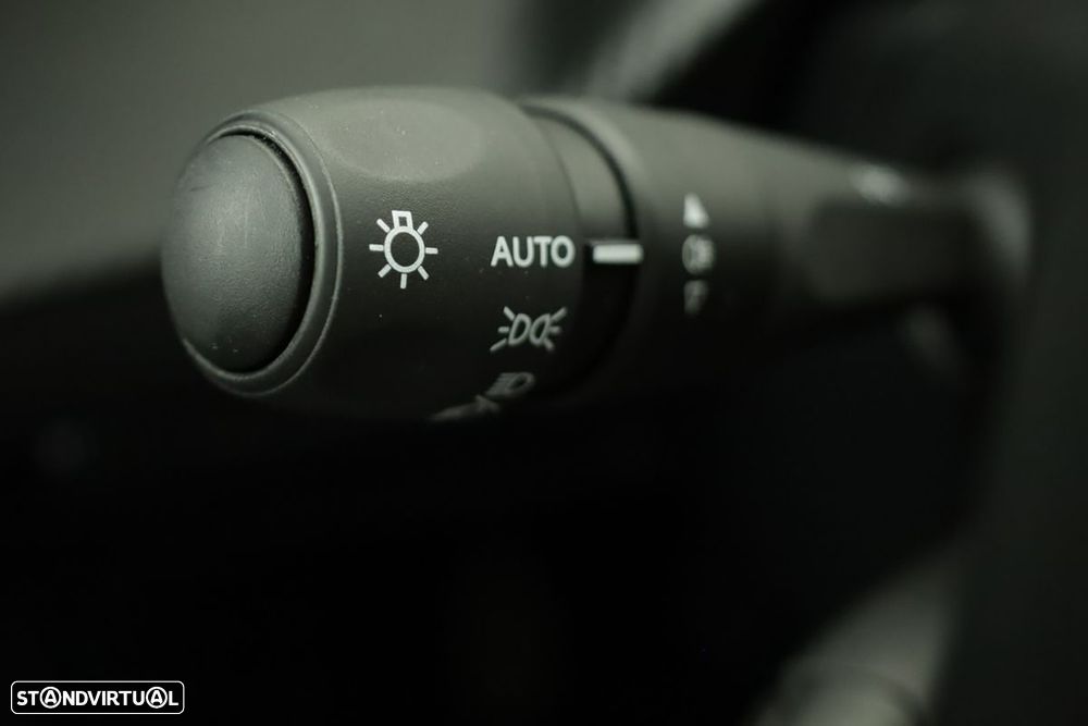 Peugeot 208 1.2 PureTech Style - 16