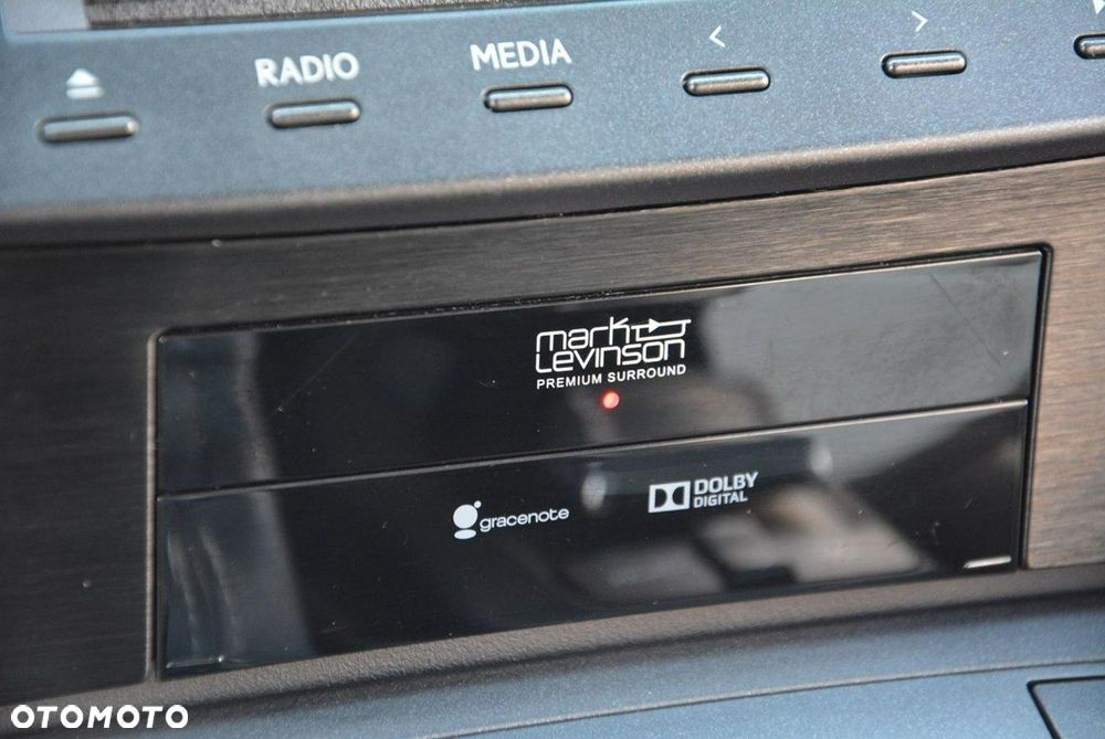 Lexus IS Luxury Line - 29