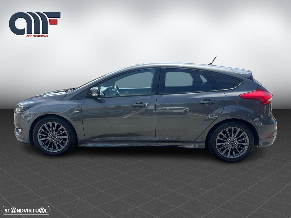 Ford Focus 1.5 TDCi ECOBlue ST-Line - 5