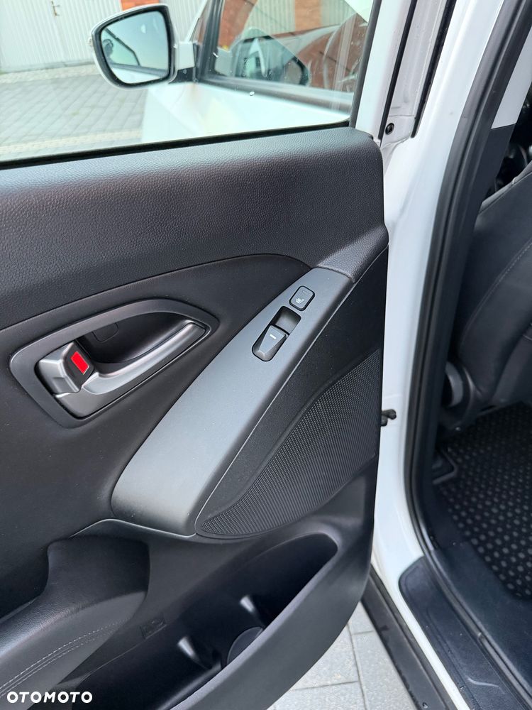 Hyundai ix35 1.6 GDI Comfort 2WD - 40