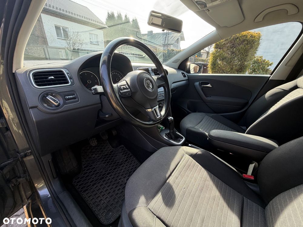 Volkswagen Polo 1.6 TDI DPF Comfortline - 17