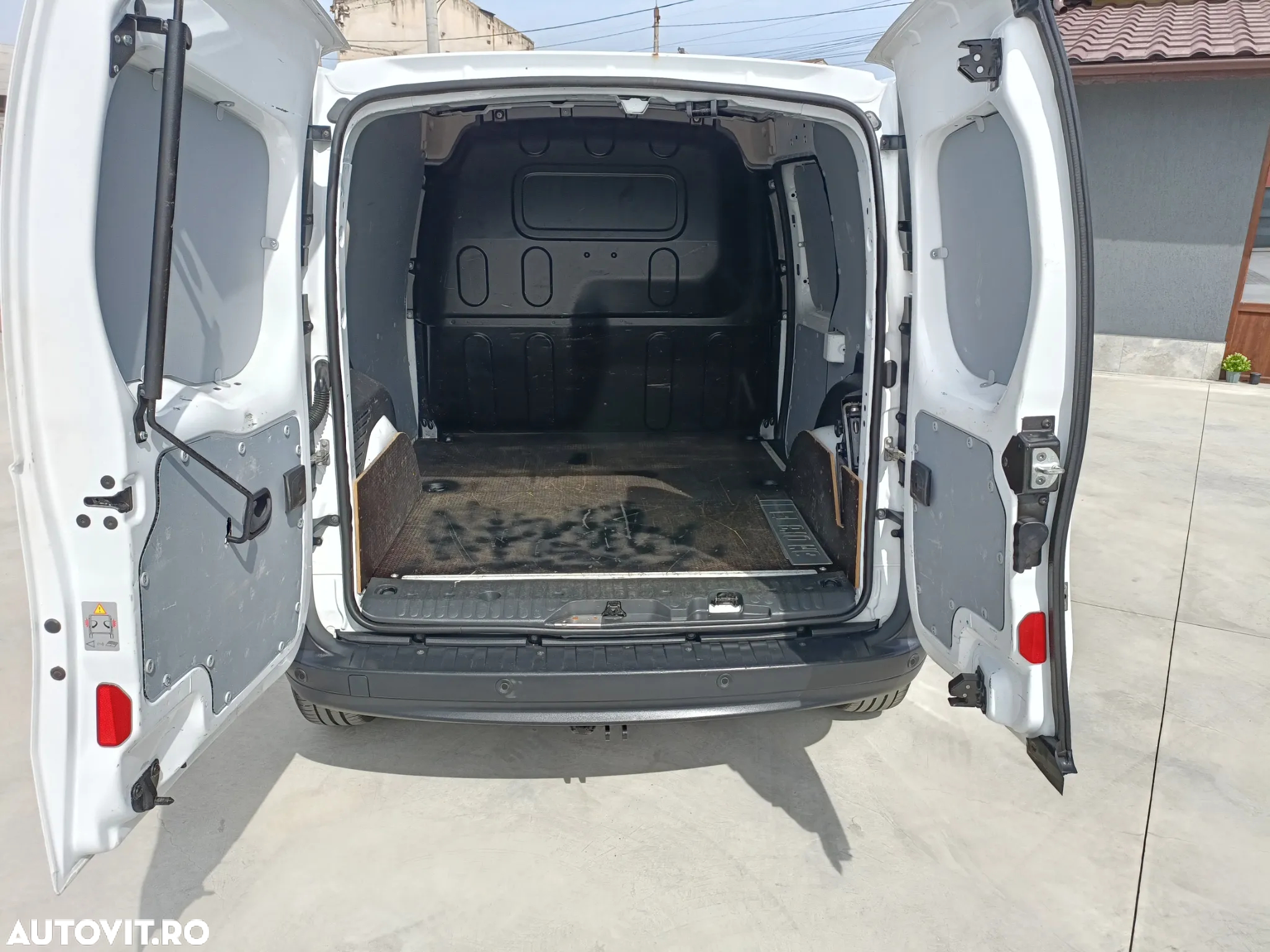 Renault Kangoo BLUE dCi 95 EDITION ONE - 12