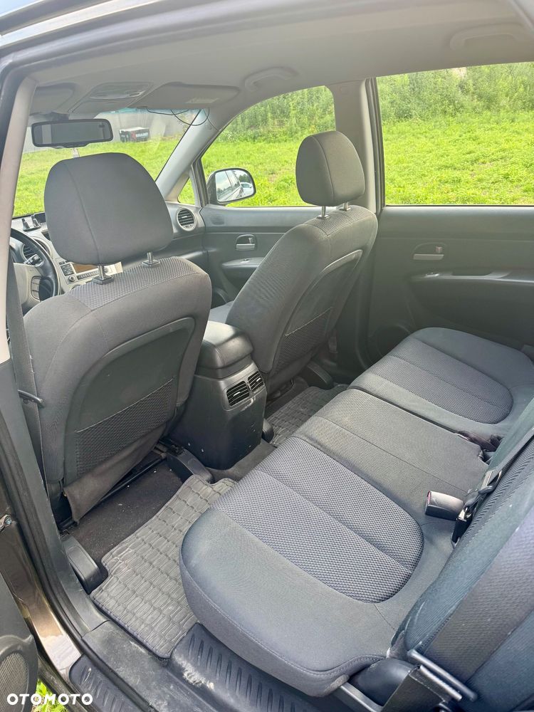 Kia Carens 2.0 CRDi EXpedition - 9