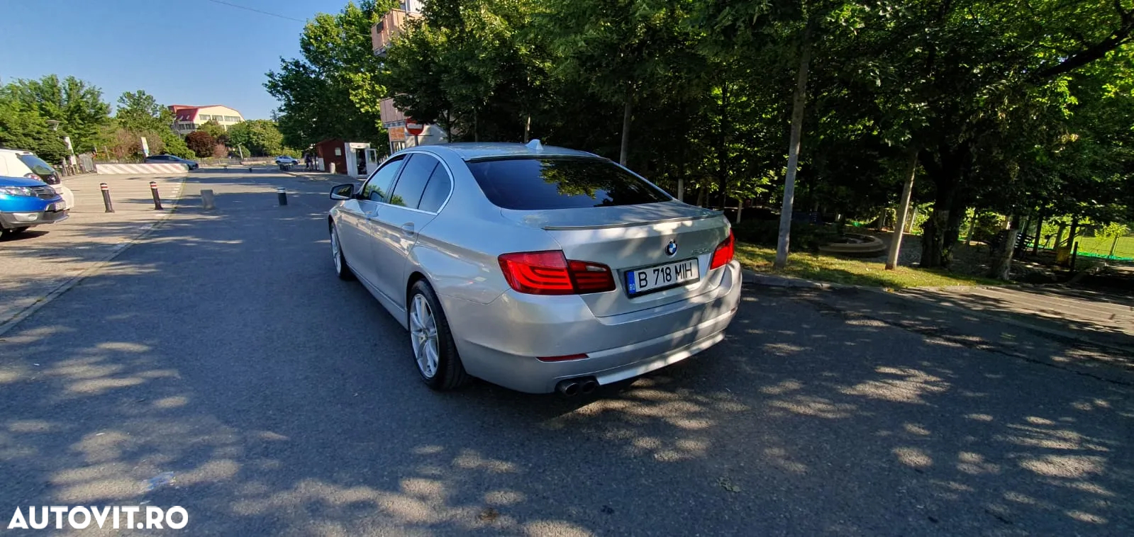 BMW Seria 5 520d - 5