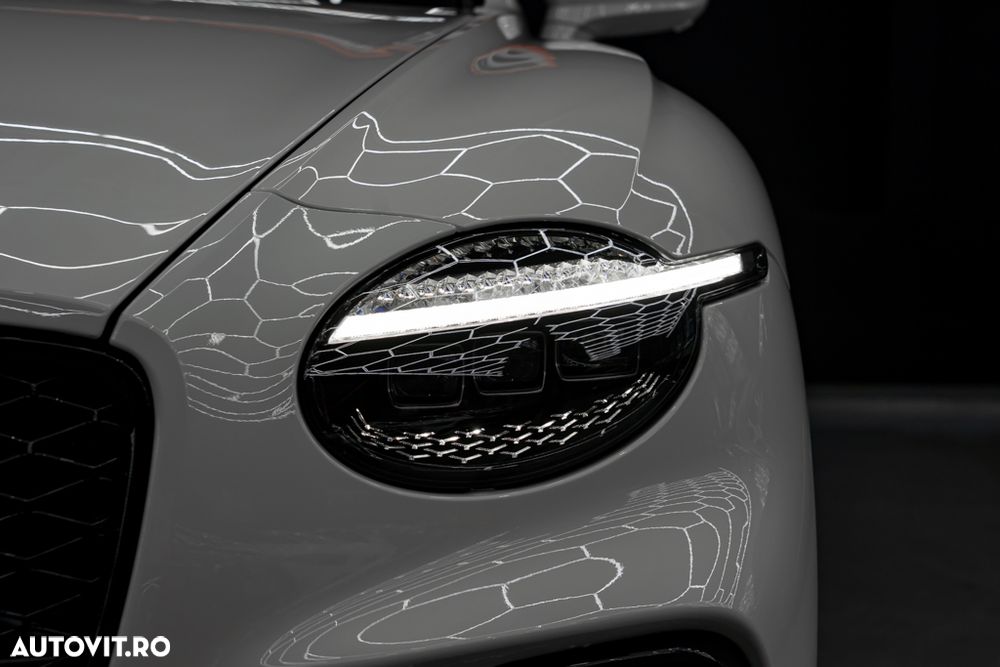Bentley Continental GTC Speed - 7