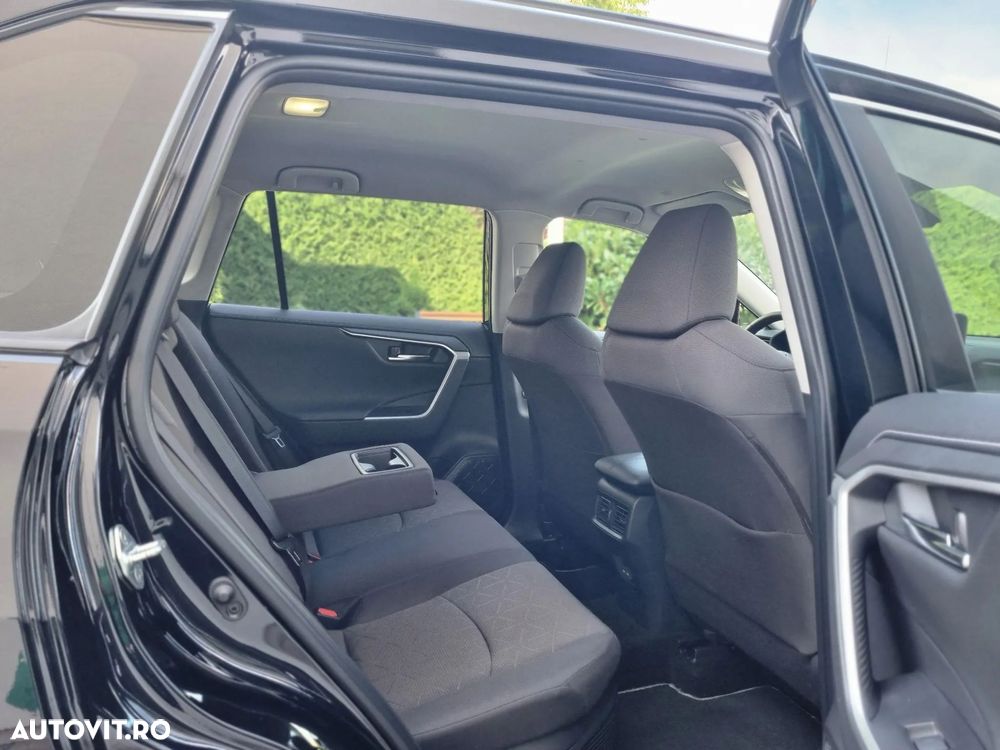 Toyota RAV4 - 14