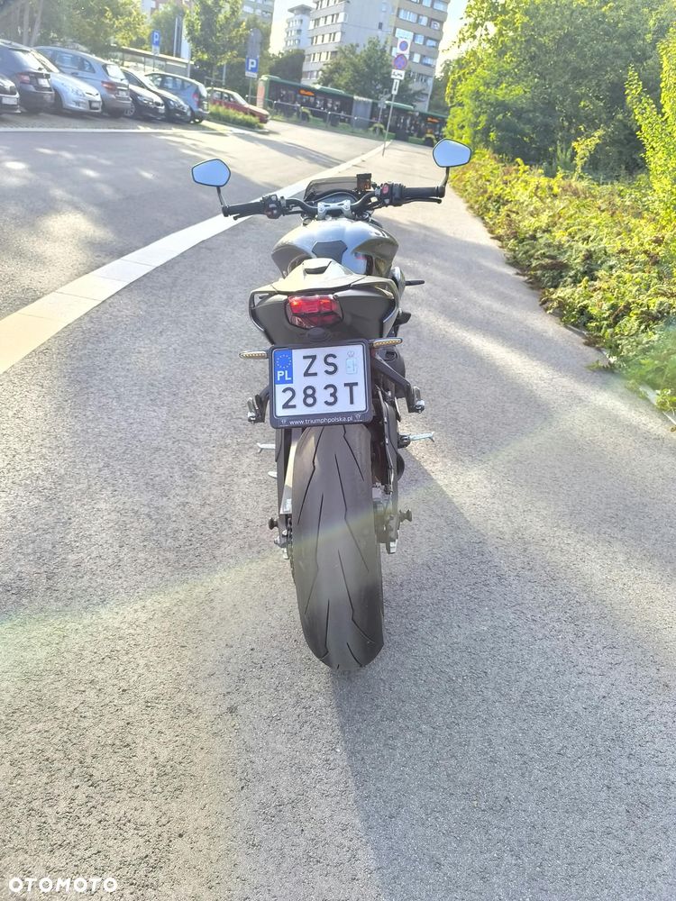 Triumph Street Triple - 5