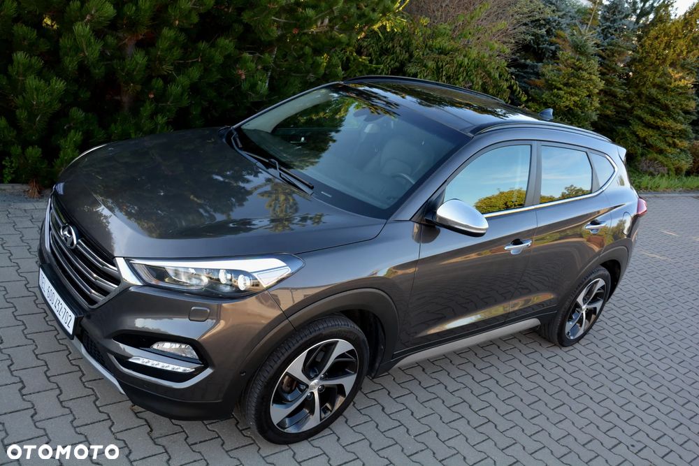 Hyundai Tucson blue 1.7 CRDi 2WD DCT Premium - 35