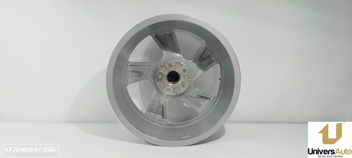 PNEU AUDI Q3 - 2