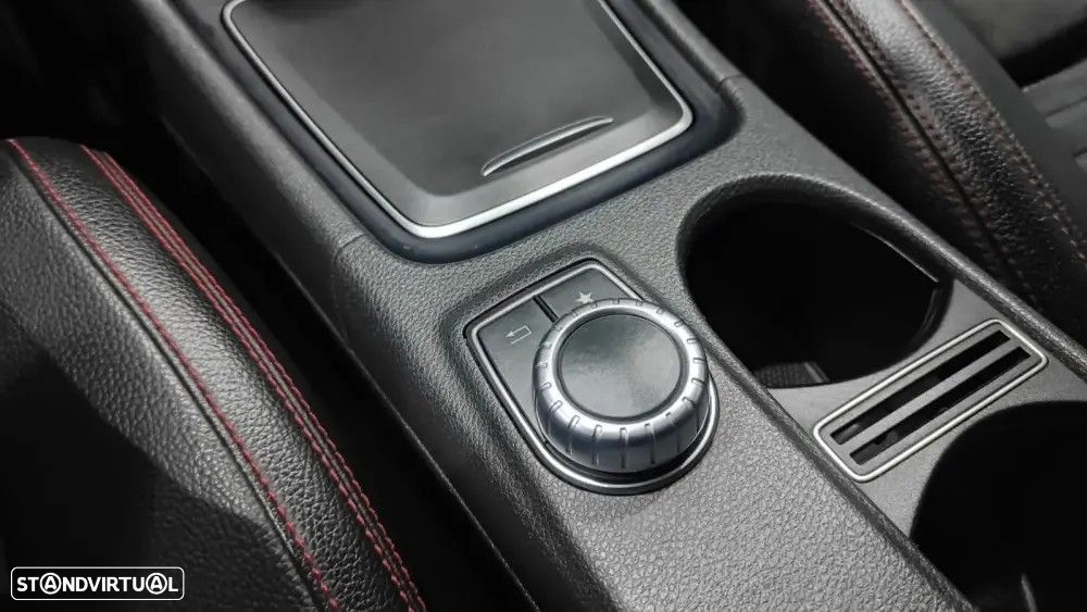 Mercedes-Benz CLA 200 d AMG Line Aut. - 42