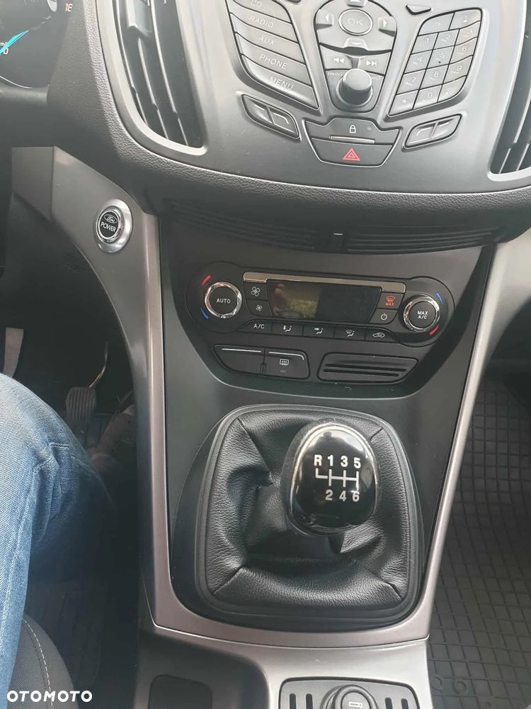 Ford Kuga 2.0 TDCi Trend - 12