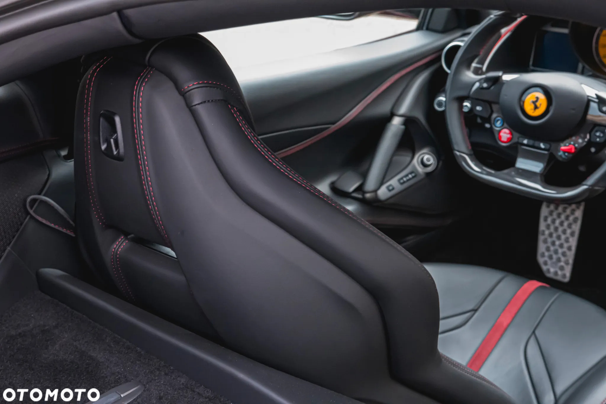 Ferrari 812 Superfast - 39