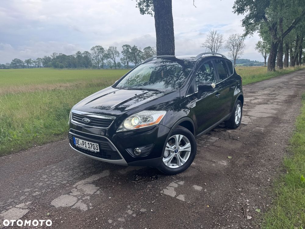 Ford Kuga - 1