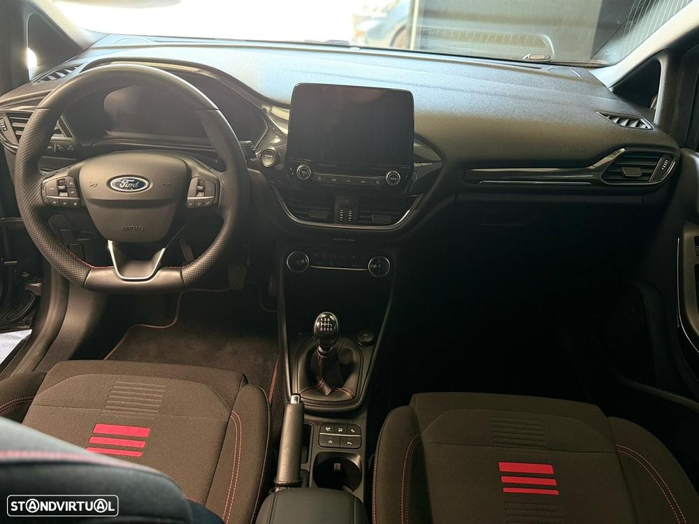 Ford Fiesta 1.0 EcoBoost MHEV ST-Line - 16