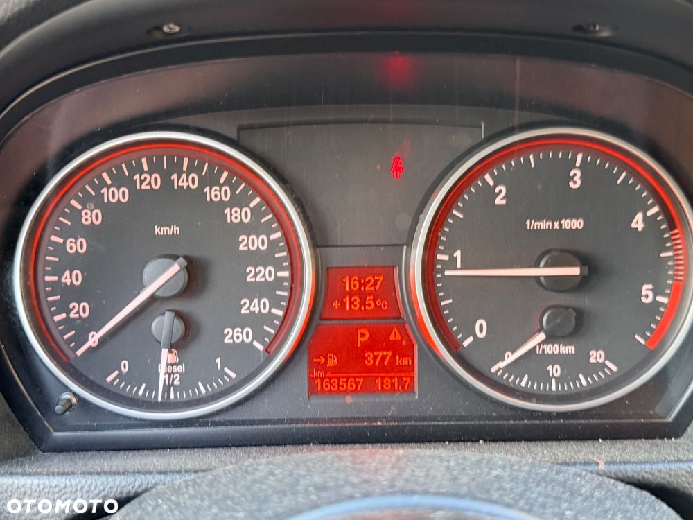 BMW Seria 3 320d - 27