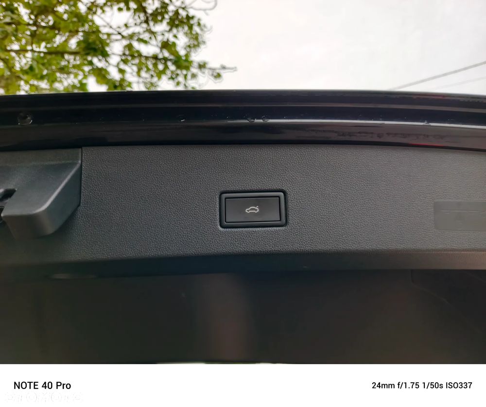 Volkswagen T-Roc 1.5 TSI Special Edition - 14
