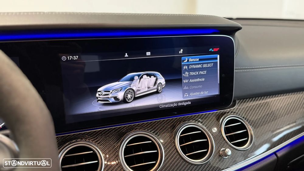 Mercedes-Benz E 63 AMG S 4Matic+ - 30