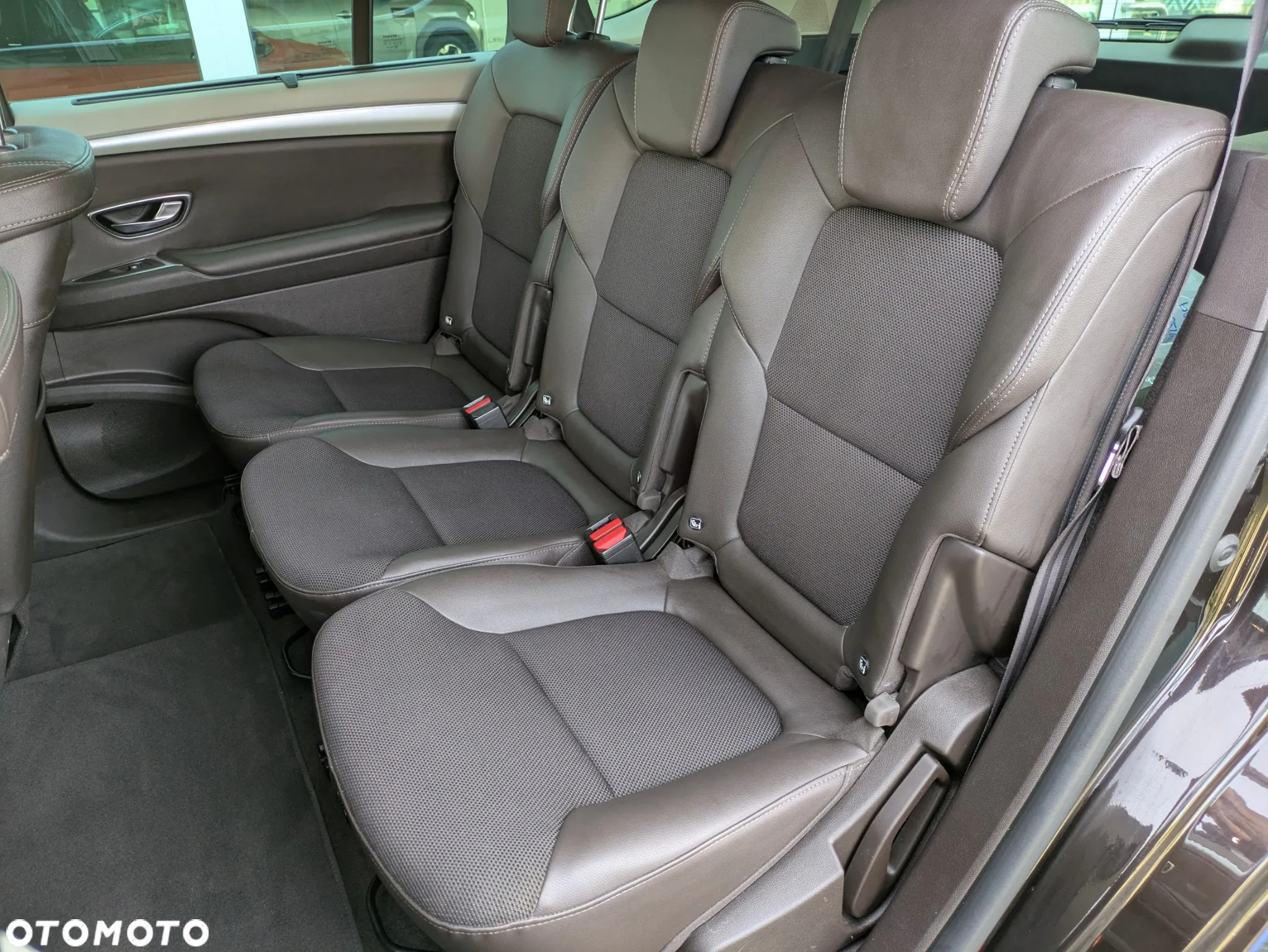 Renault Espace 1.6 TCE Energy Zen EDC - 27