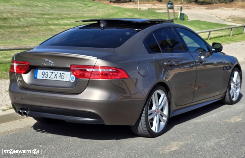 Jaguar XE 2.0 D R-Sport Aut. - 3