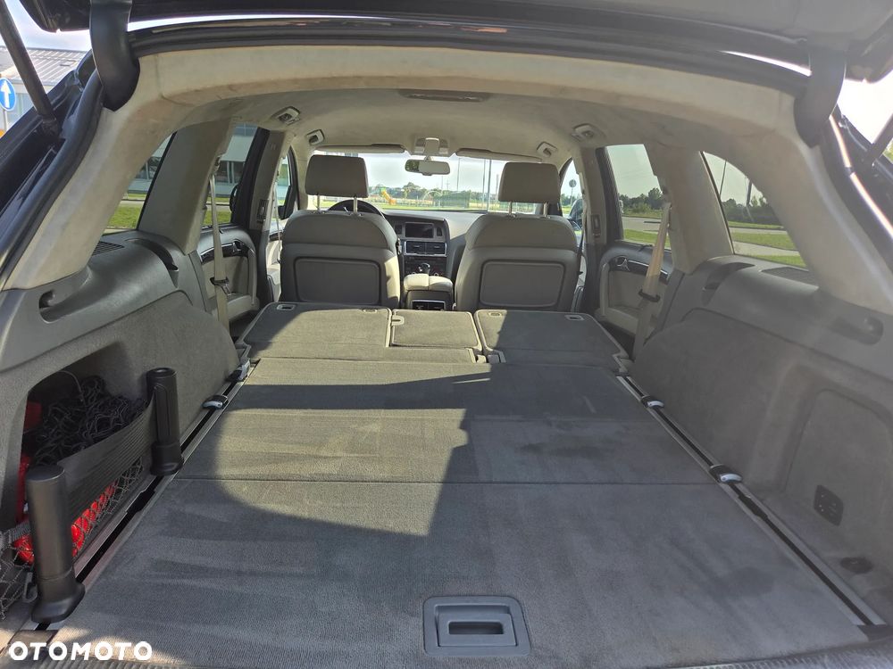 Audi Q7 - 8
