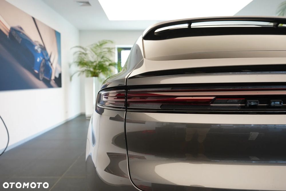 Porsche Cayenne - 29