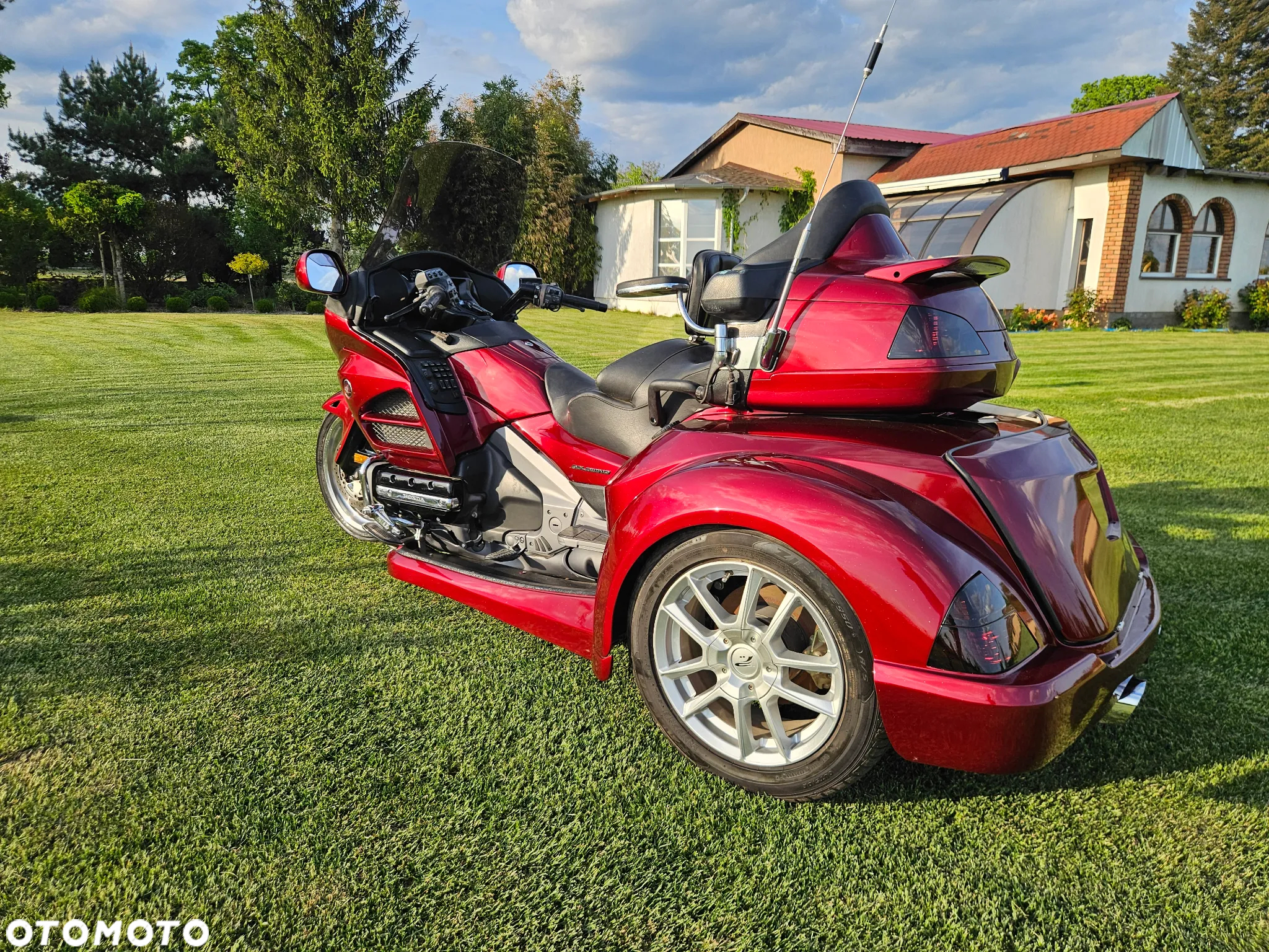 Honda GL - 5