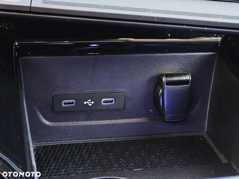 Renault Austral 1.3 TCe mHEV Techno - 27