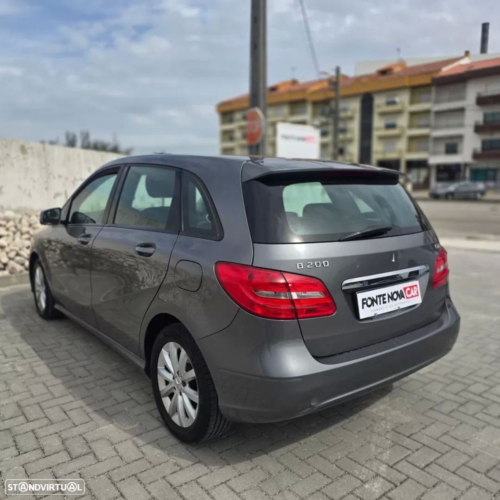 Mercedes-Benz A 200 - 8