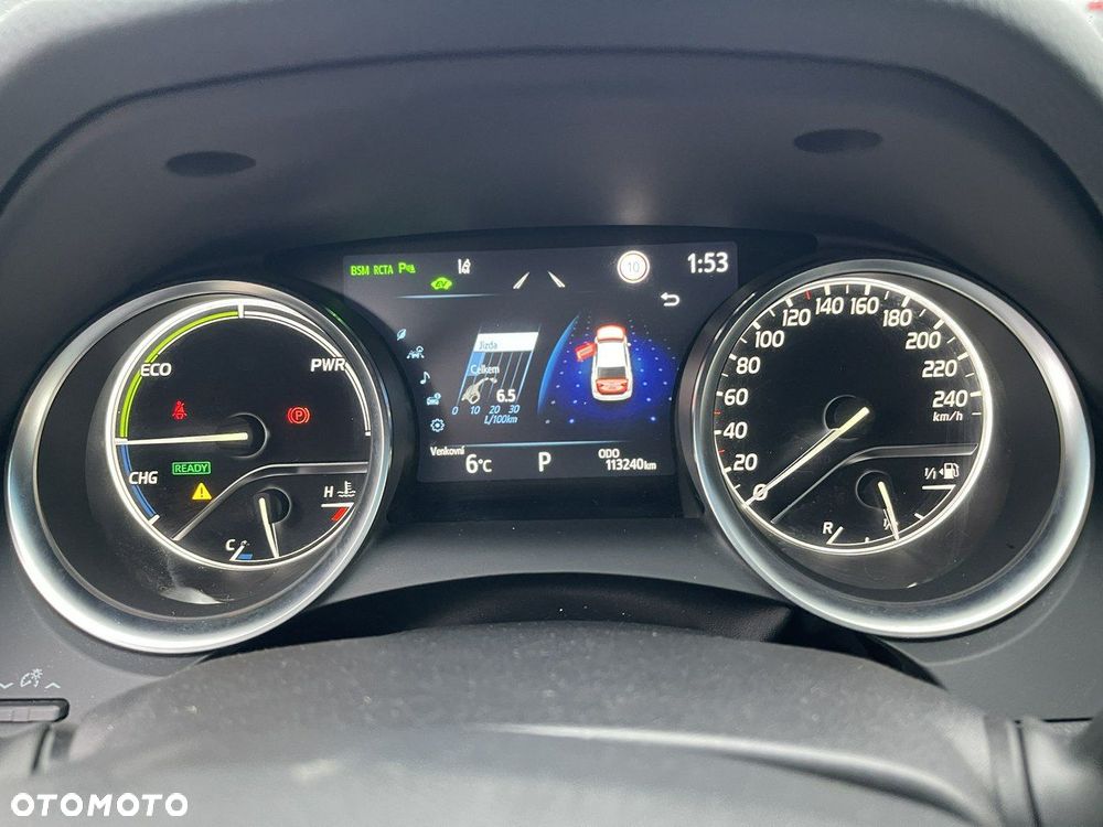 Toyota Camry 2.5 Hybrid Comfort CVT - 8