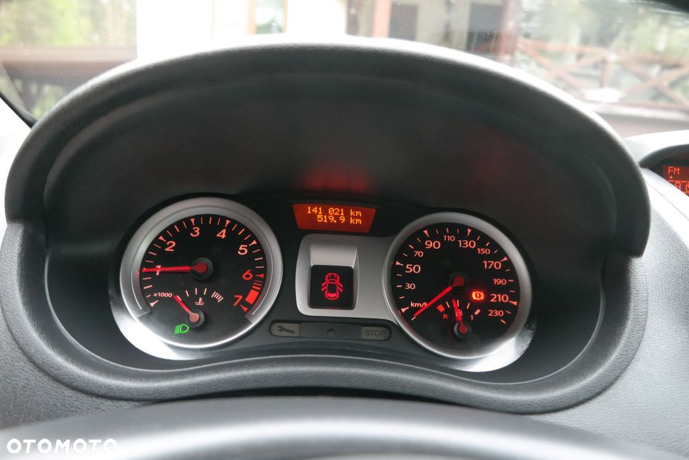 Renault Clio 1.2 16V Alize - 18